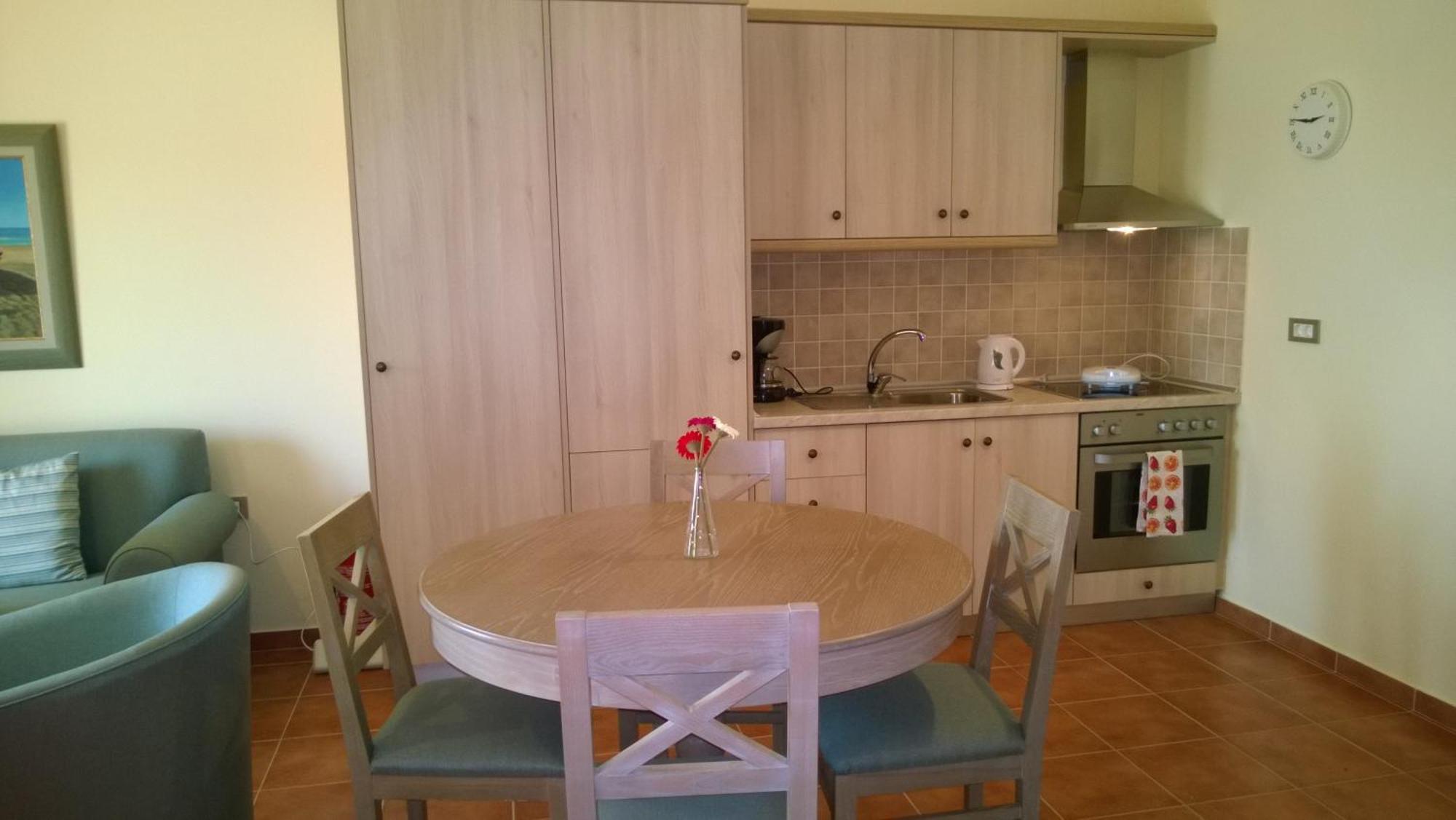 Sivota Gold Aparthotel Стая снимка