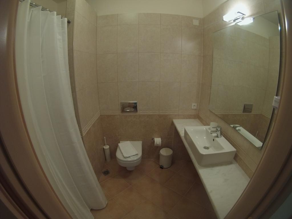 Sivota Gold Aparthotel Стая снимка