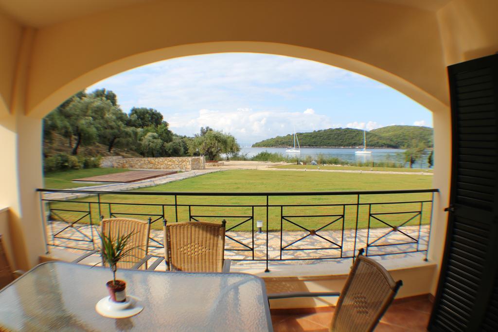 Sivota Gold Aparthotel Стая снимка
