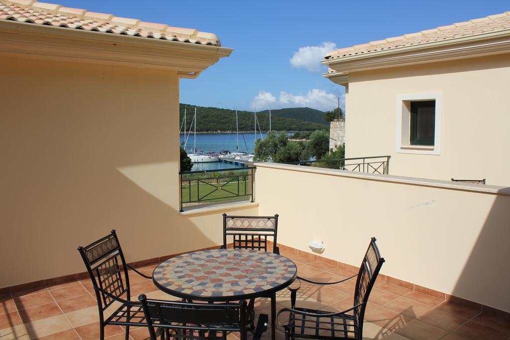 Sivota Gold Aparthotel Стая снимка