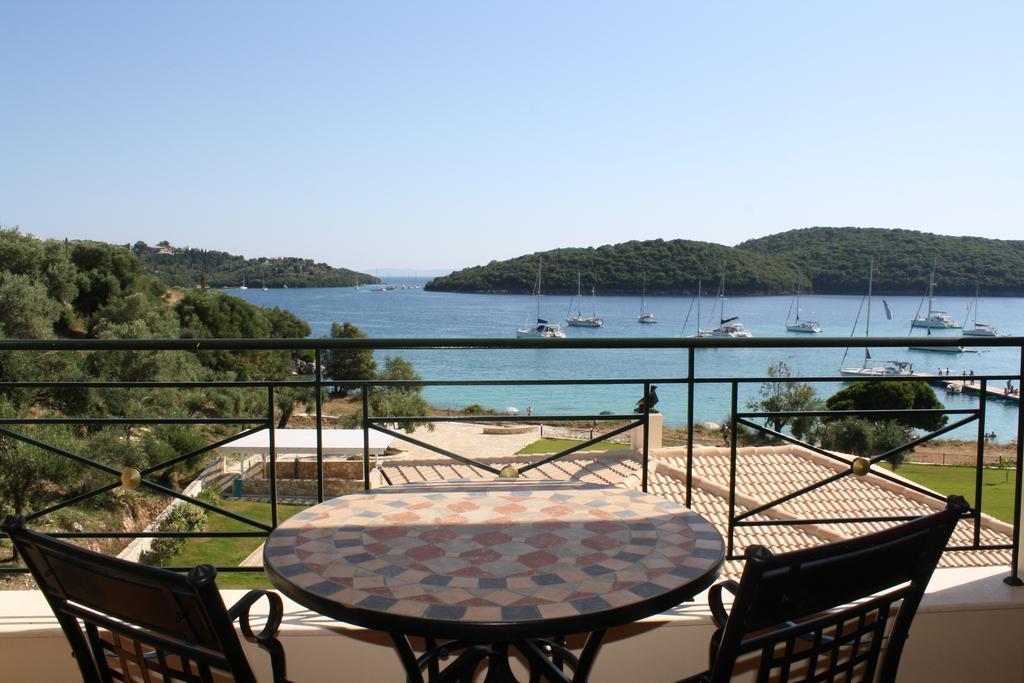 Sivota Gold Aparthotel Стая снимка